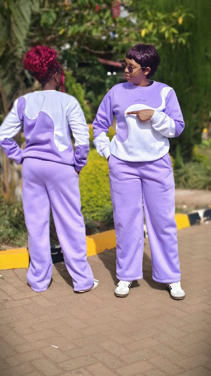 Wavy two-tone split sweatshirt & lilac pants